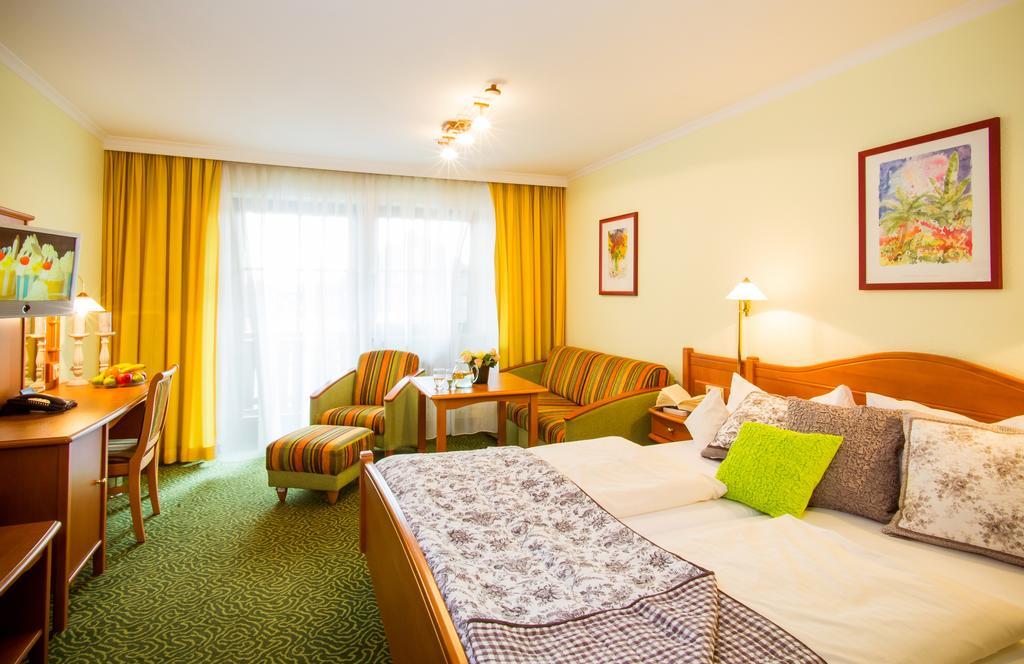 Hotel Konradshof Bad Griesbach  Bagian luar foto
